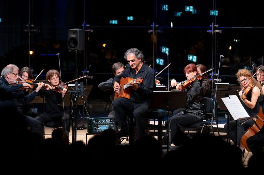 SNÉTBERGER FERENC, GILLES APAP ÉS A MENDELSSOHN KAMARAZENEKAR KONCERTJE