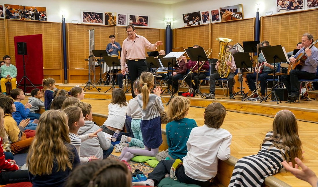 Link: Manó koncert 3. Ráadás - A tűz zenéje