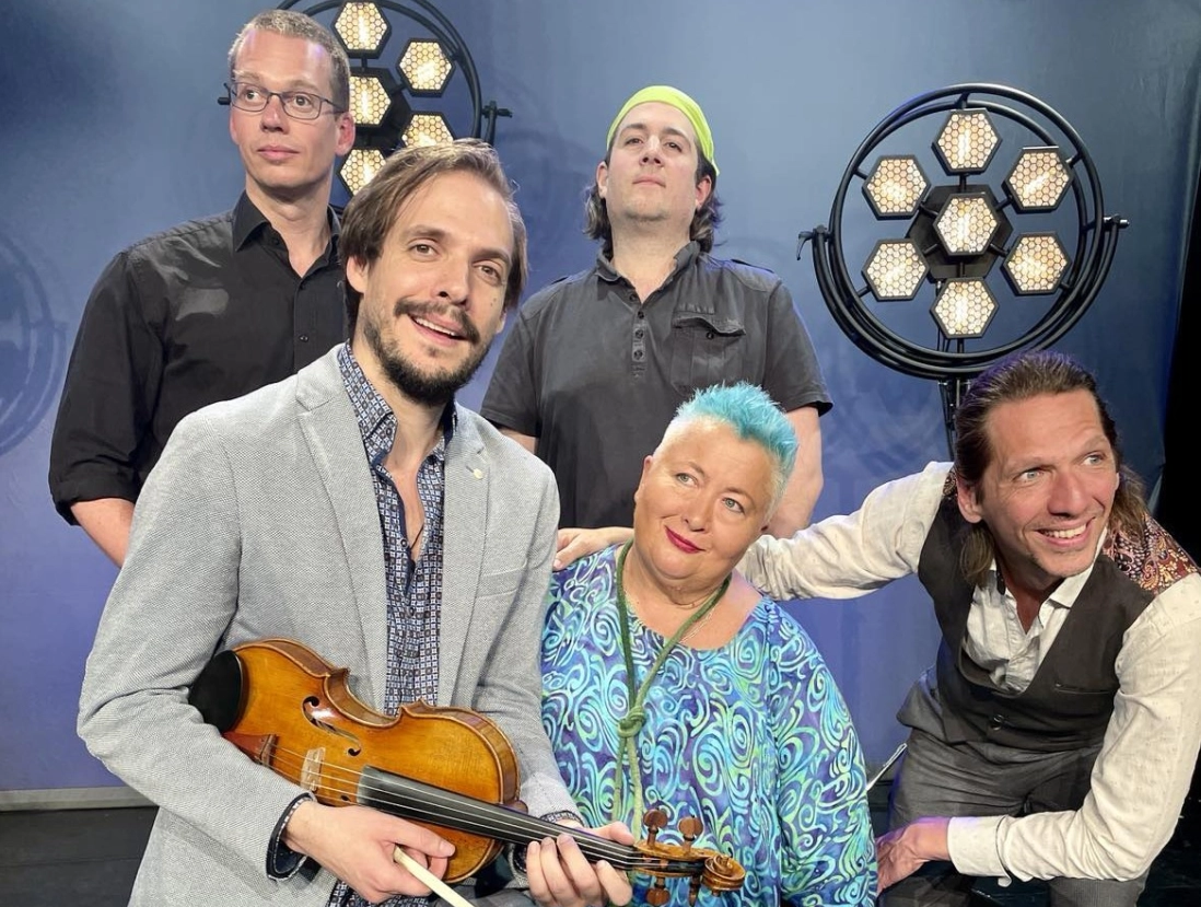 Link: Megáll az F.M. - Falusi Mariann és zenekara koncertje