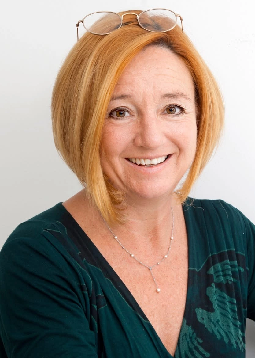 Rácz Zsuzsa: Kovácsné kivan