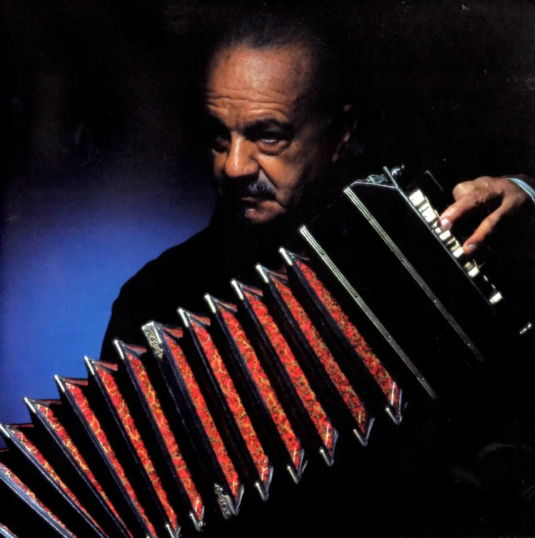 Link: Isten éltessen, Piazzolla!