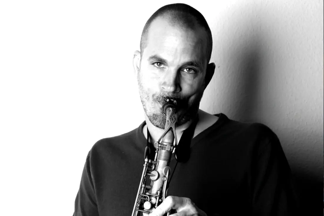 Link: A radiocafé bemutatja: Tóth Viktor Birdfood Market