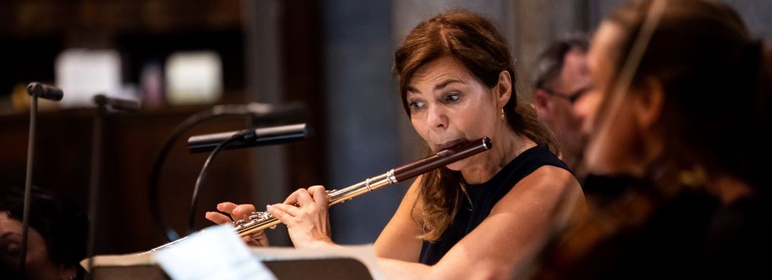 Link: Nyitókoncert - Üzenetek …virág az ember….